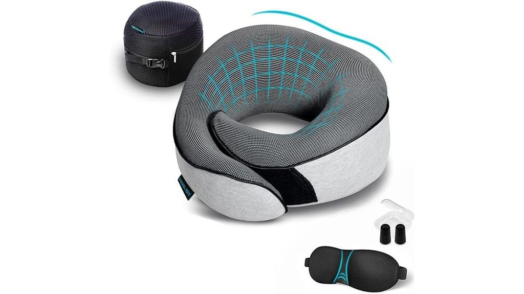 travel pillow set included